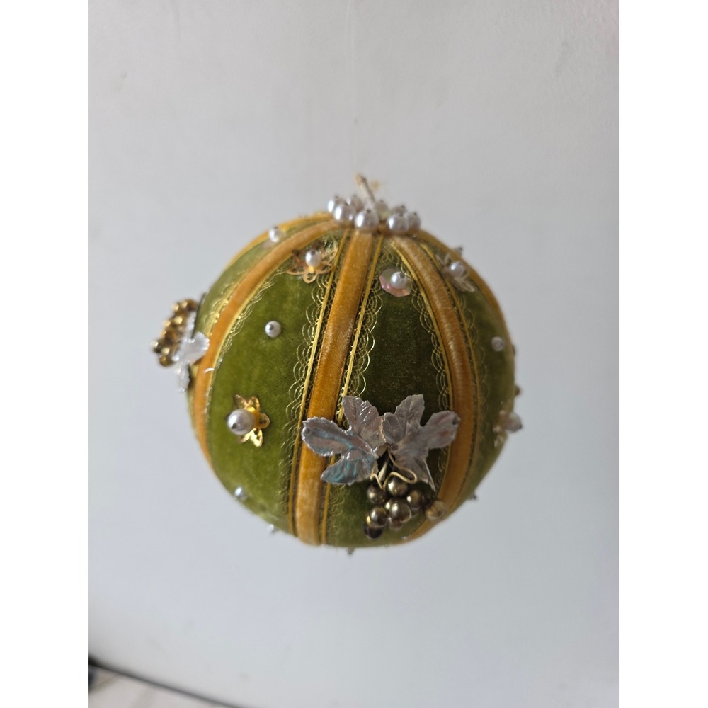 Vintage pushpin large ornament felt green gold ornament mercury glass sequin